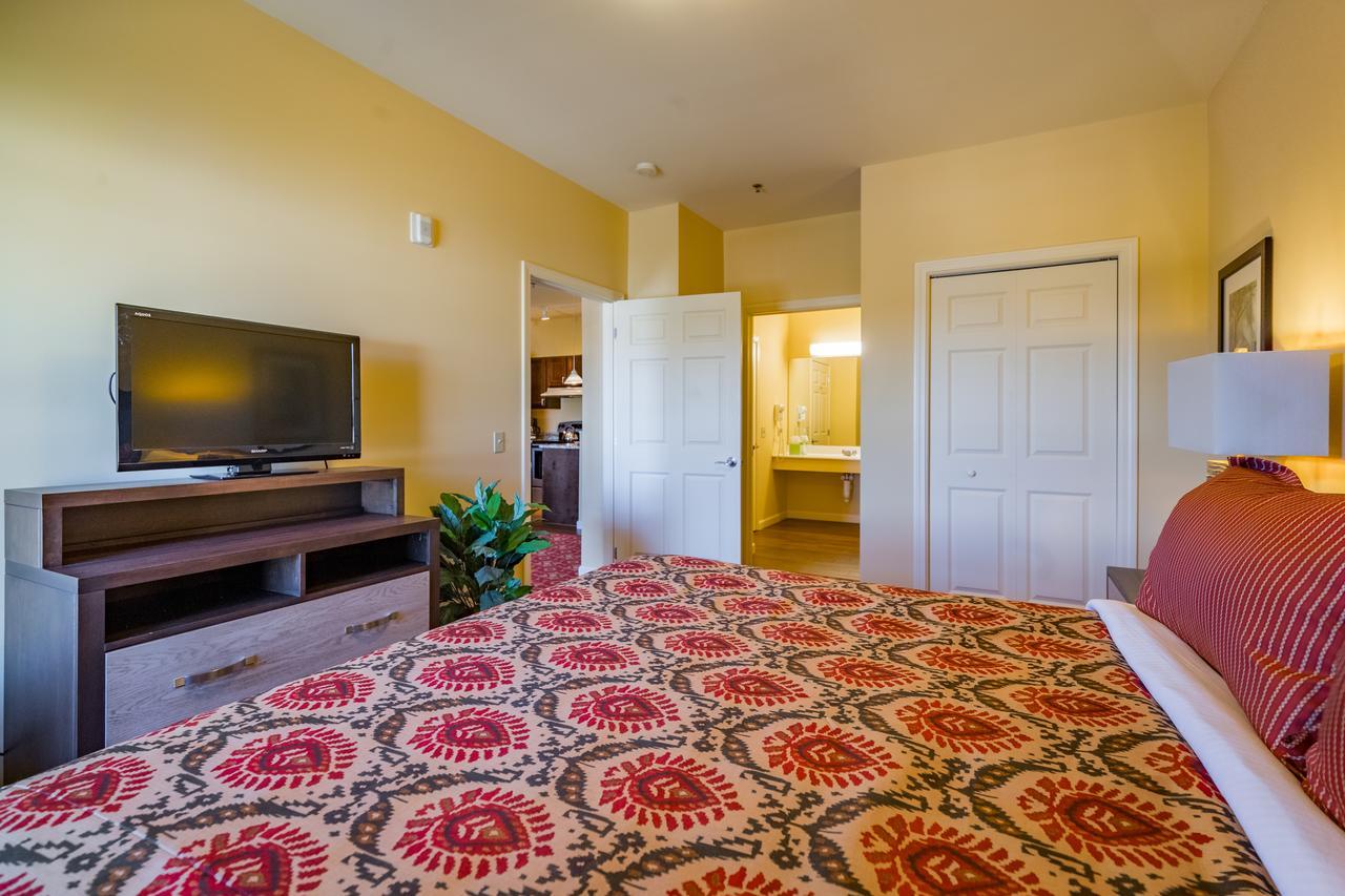 Berkshire Mountain Lodge Pittsfield Extérieur photo
