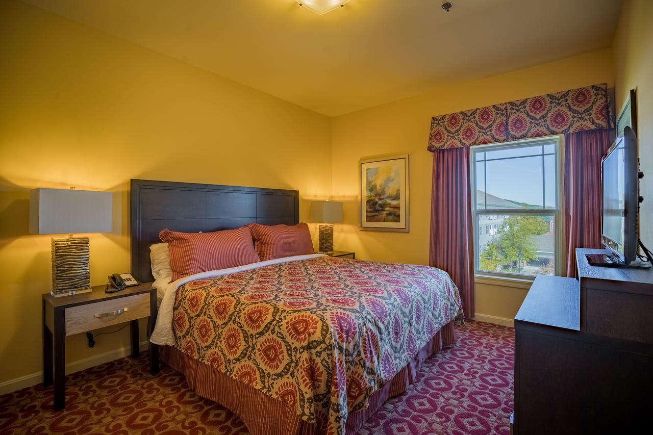 Berkshire Mountain Lodge Pittsfield Extérieur photo